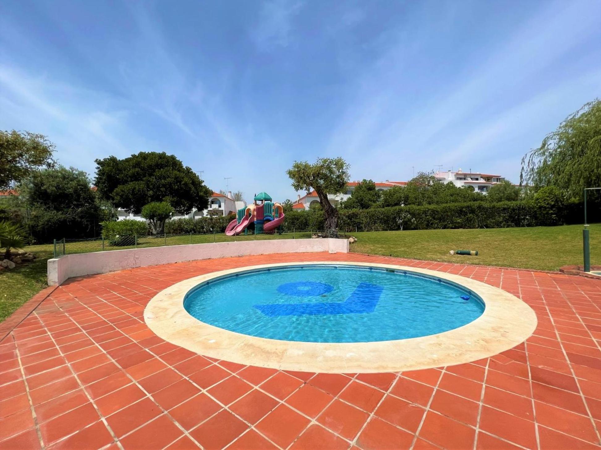 Twins 3 With Pool By Homing Apartment Albufeira