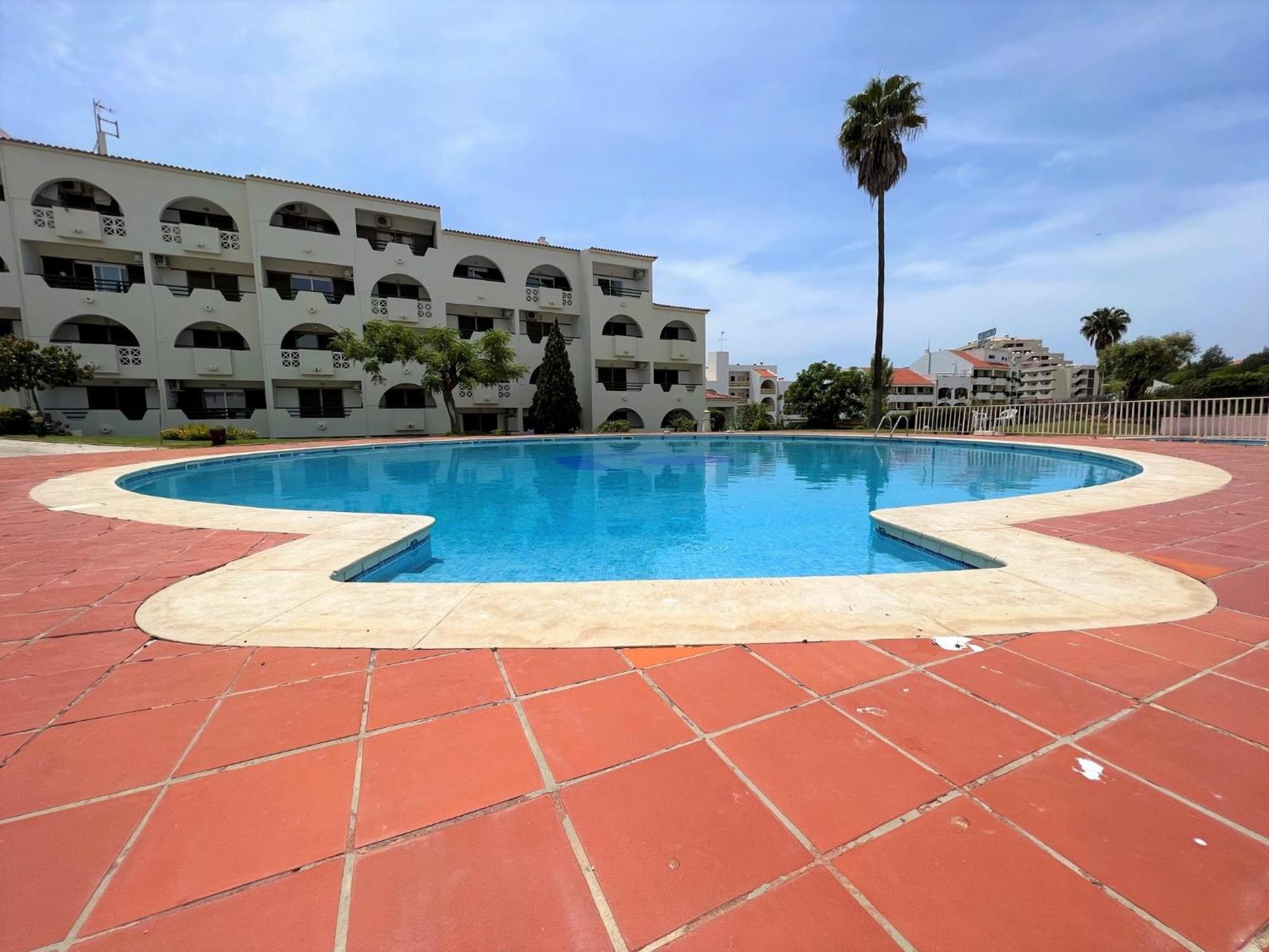 Twins 3 With Pool By Homing Appartamento *